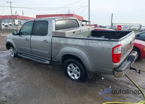 2004 Toyota Tundra Sr5 V8 z USA, uszkodzony, nr VIN 5TBDT44144S437434